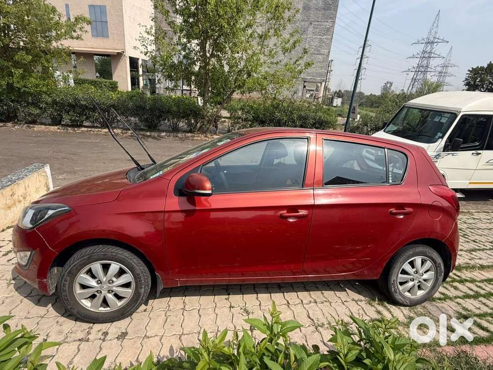 Hyundai Model Petrol 2012
