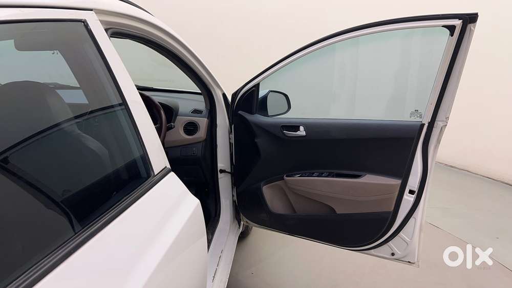 Hyundai Grand I10 1.2 Kappa Sportz, 2017, Petrol