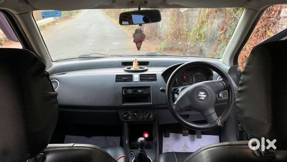 2010 Maruti Swift Petrol + Cng