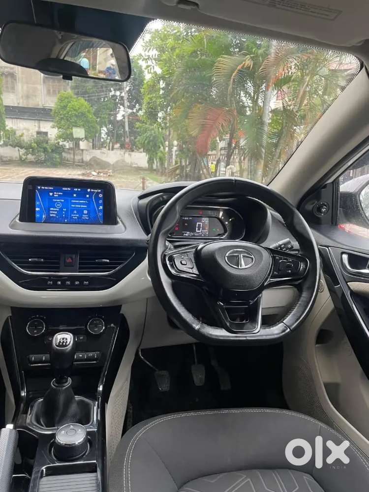 Tata Nexon Xz Plus S (top Model)