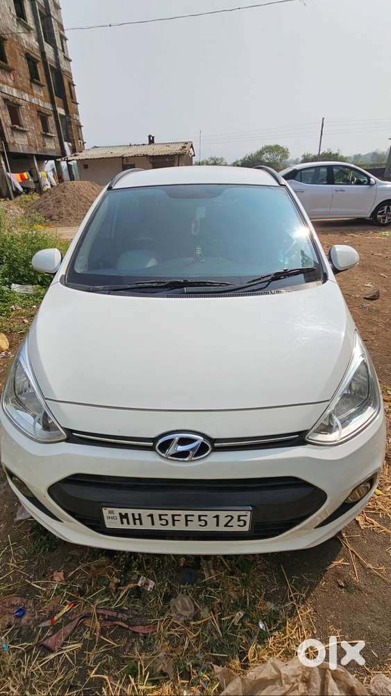 Hyundai Grand I10 Asta At 2016
