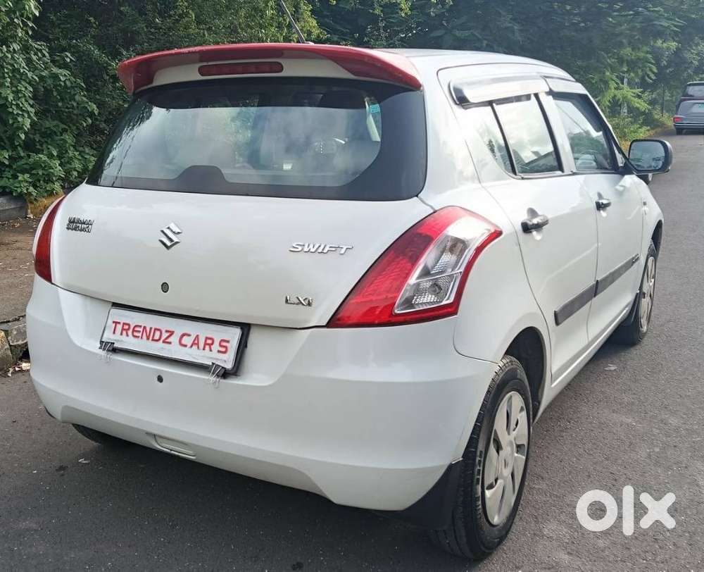 Maruti Suzuki Swift Lxi, 2015, Cng & Hybrids