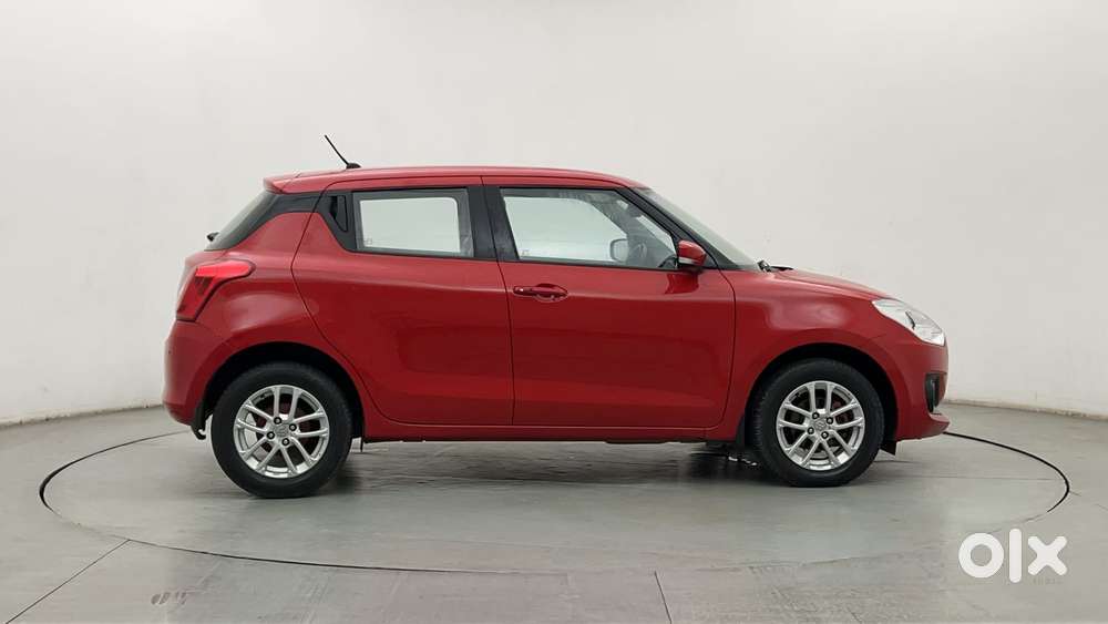 Maruti Suzuki Swift 1.3 Zxi, 2022, Petrol