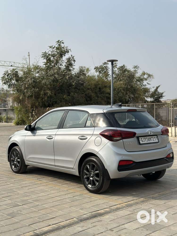 Hyundai I20 1.2 Sportz (o), 2019, Cng & Hybrids