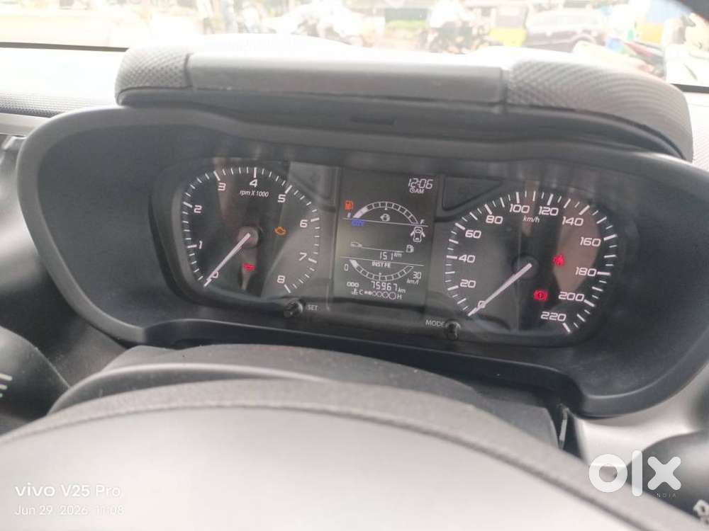 Tata Altroz 1.2 Xe, 2021, Petrol