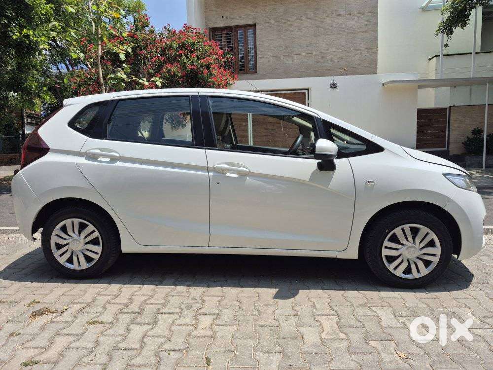 Honda Jazz S Mt I-vtec, 2017, Petrol