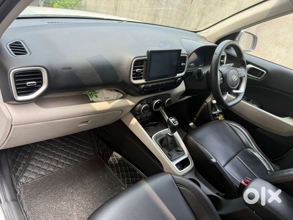 Hyundai Venue Diesel Manual 2022