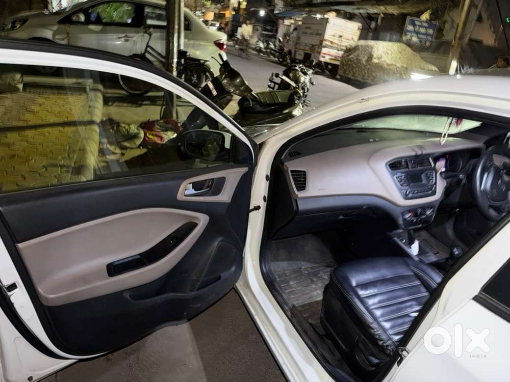 Hyundai Petrol Car 2019