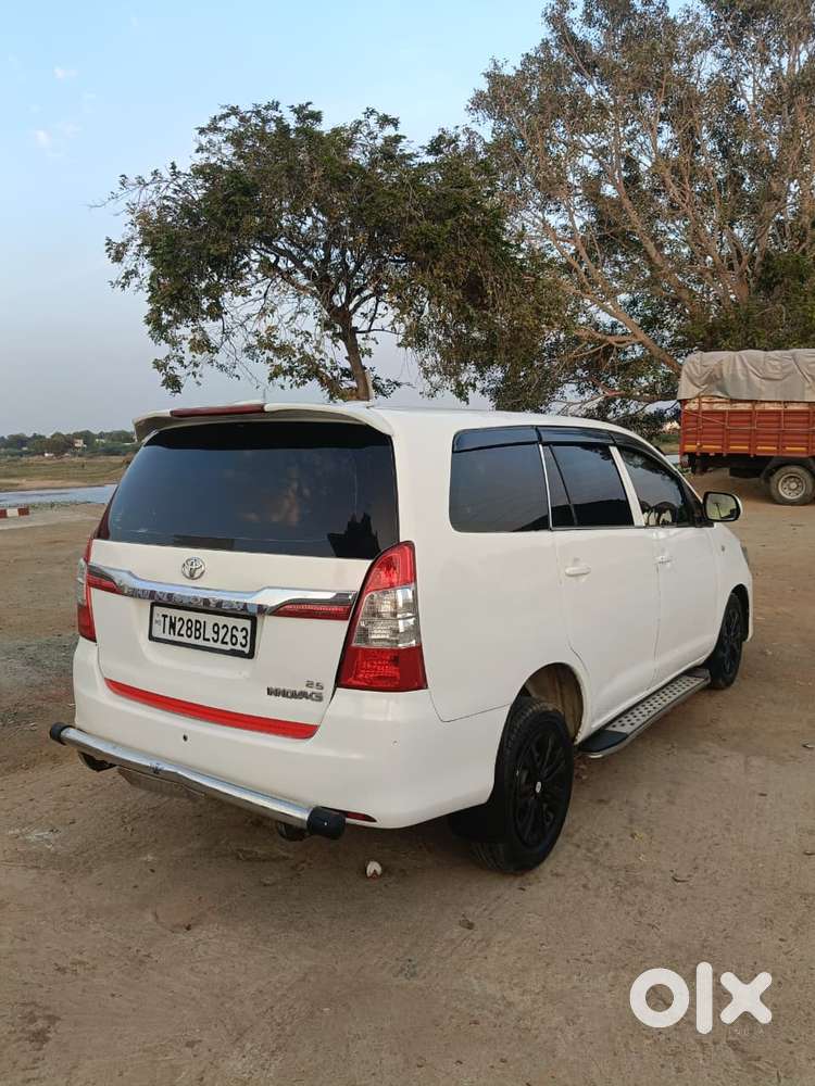 Toyota Innova [2013-2016] 2.5 G4 8 Str, 2014, Diesel