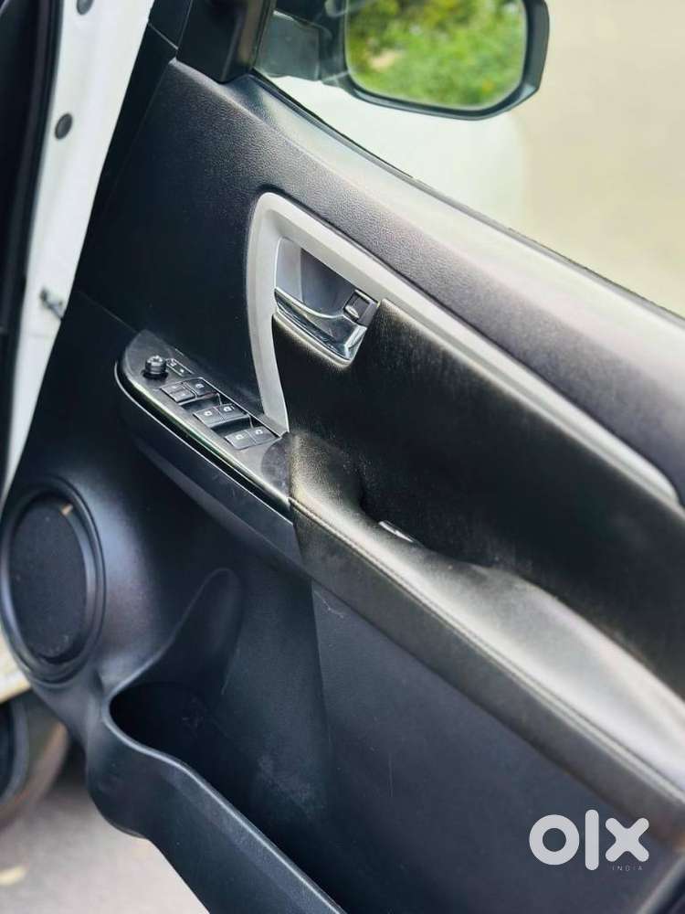 Toyota Fortuner 2.8 2wd At, 2019, Diesel