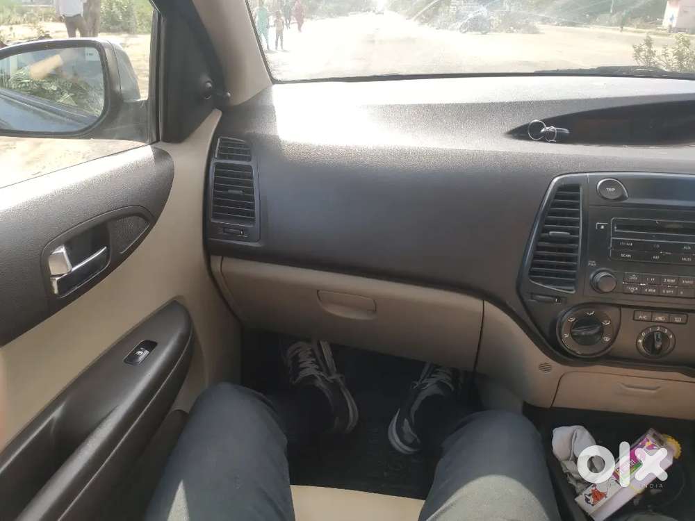 Good Condition Car With Cng On Paper