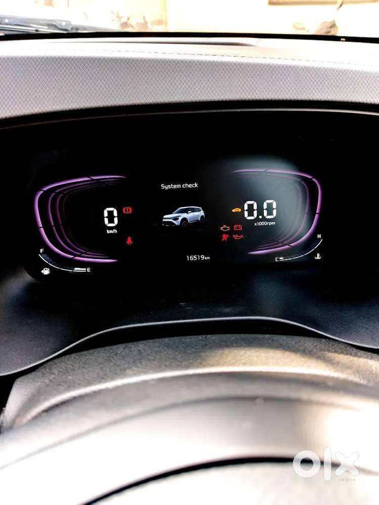Kia Carens Prestige 1.5 Turbo Petrol 6 Seater With Cng And Foot Mate