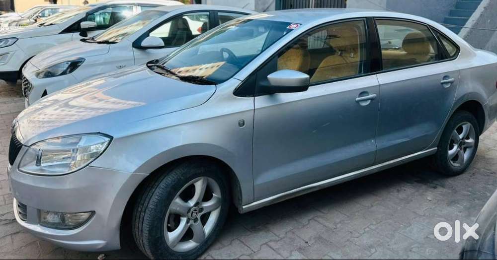 Skoda Rapid Elegance 2014