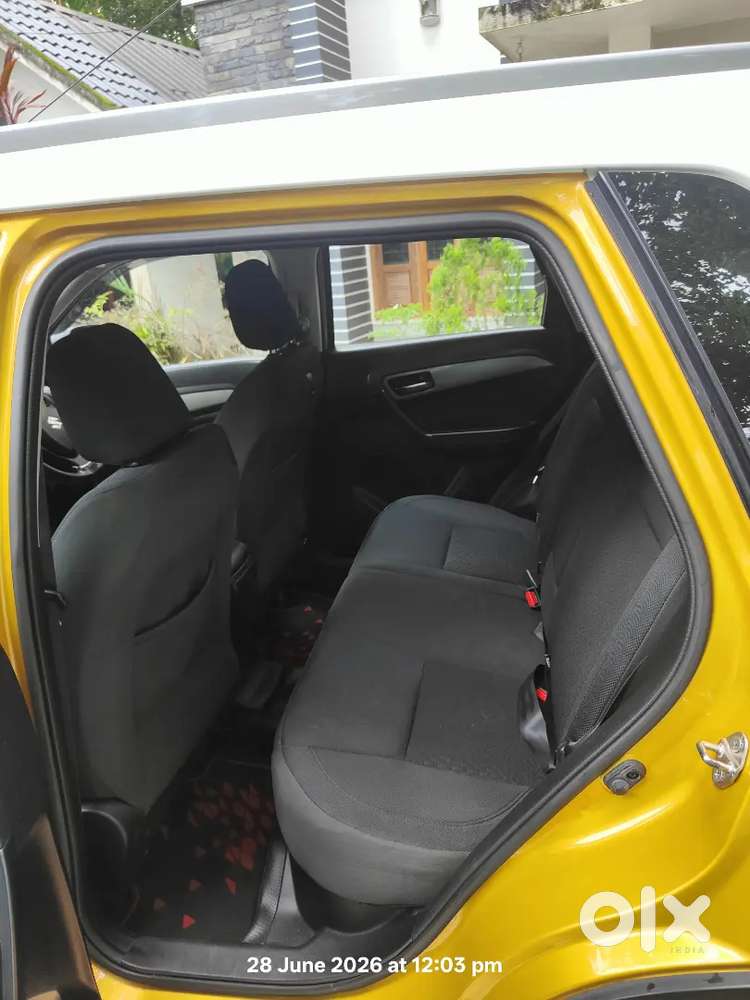 Maruti Suzuki Brezza Diesel Amt 2019