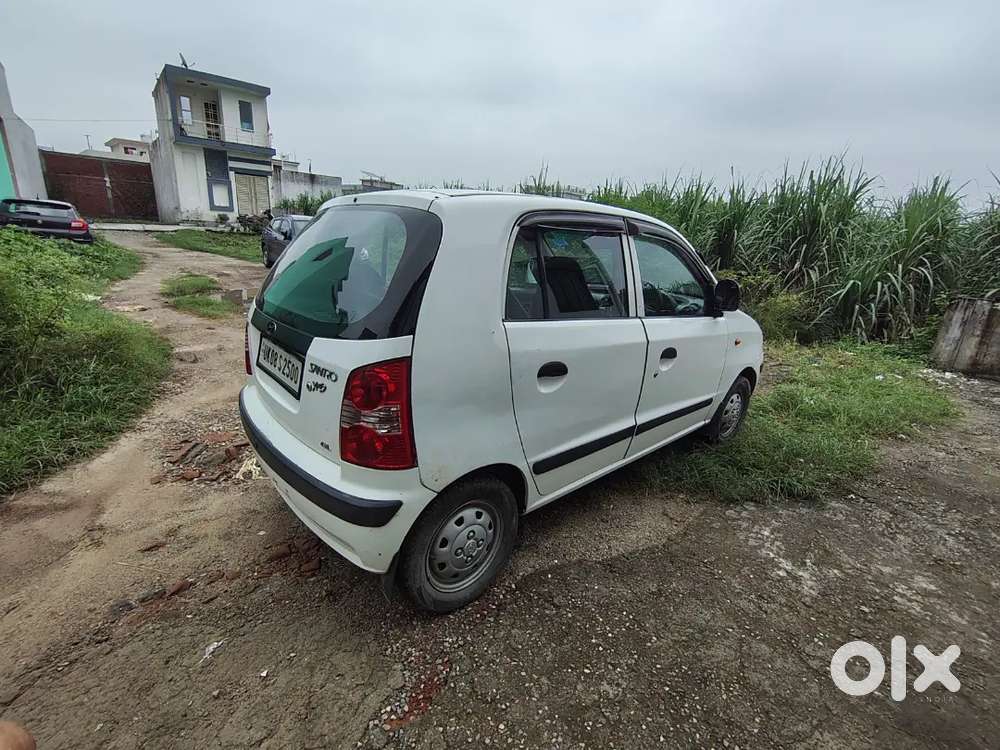 Hyundai Santro Xing 2010 Model
