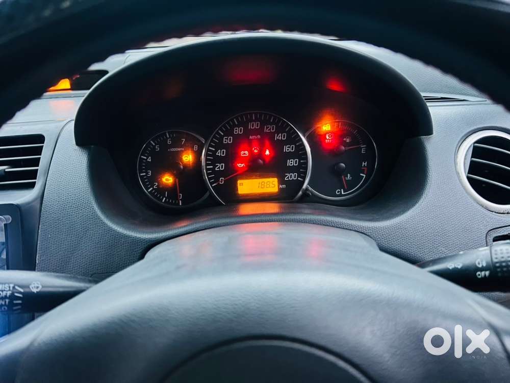 Maruti Suzuki Swift 2010 Petrol Well Maintained