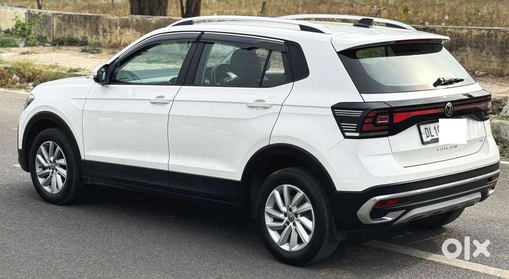 Volkswagen Taigun 1.0 Tsi Highline At, 2022, Petrol