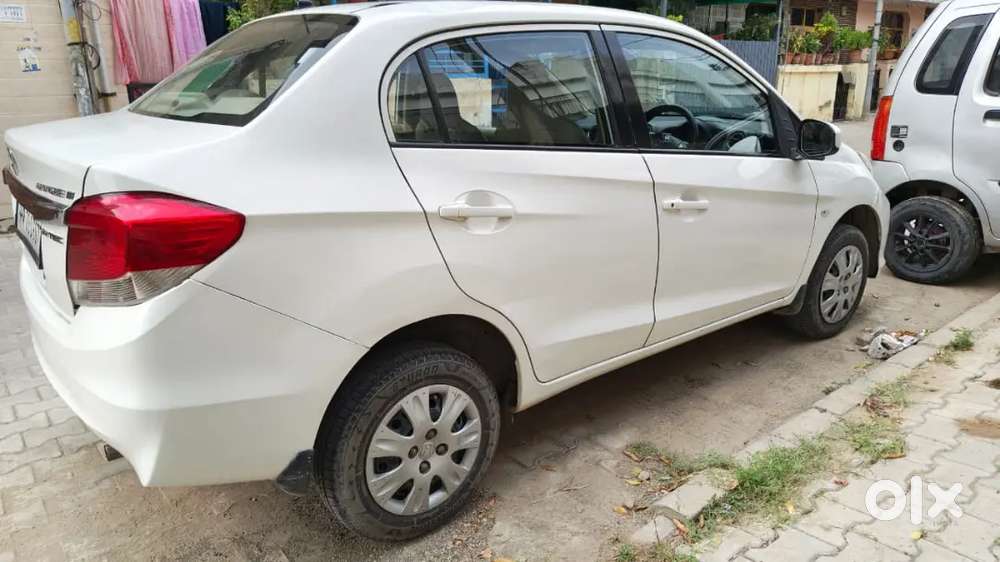 Honda Amaze Petrol Manual 2013 Second Owner