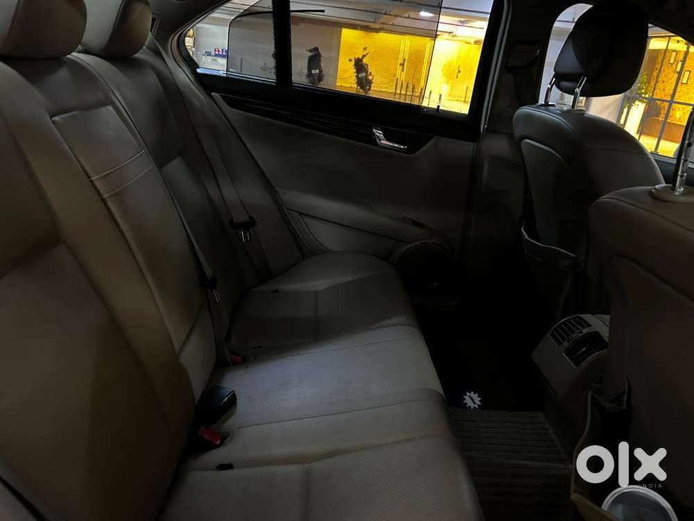Mercedes-benz C-class 2011