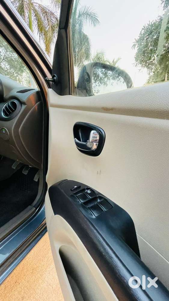Hyundai I10 Sportz 1.1l, 2015, Petrol