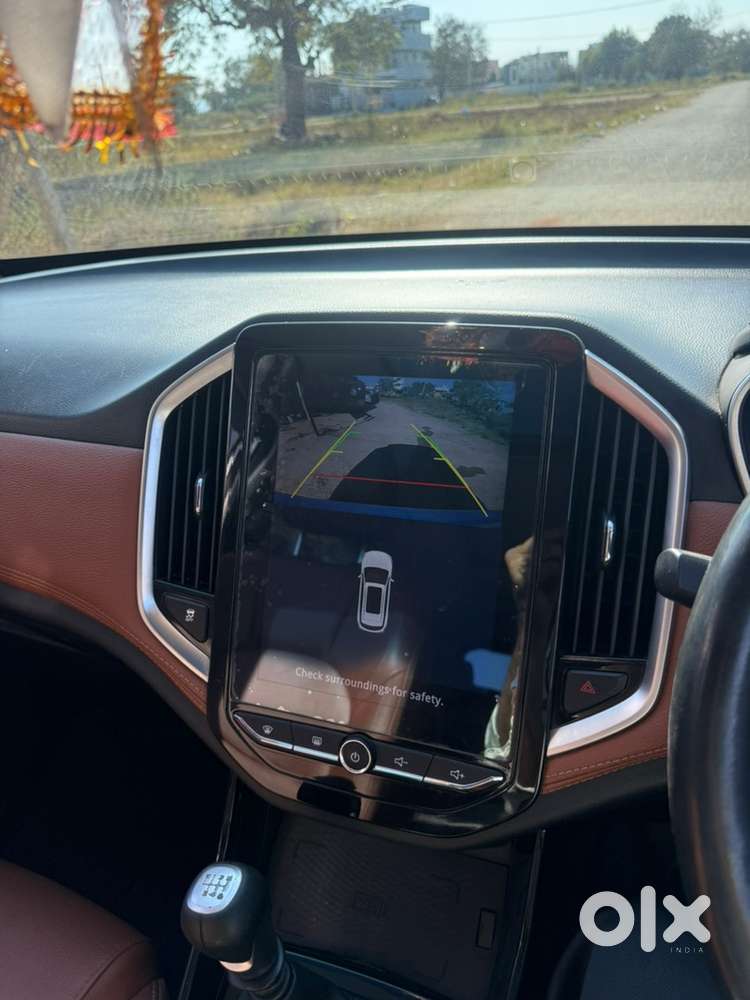 Mg Hector Plus 2022 Diesel Well Maintained