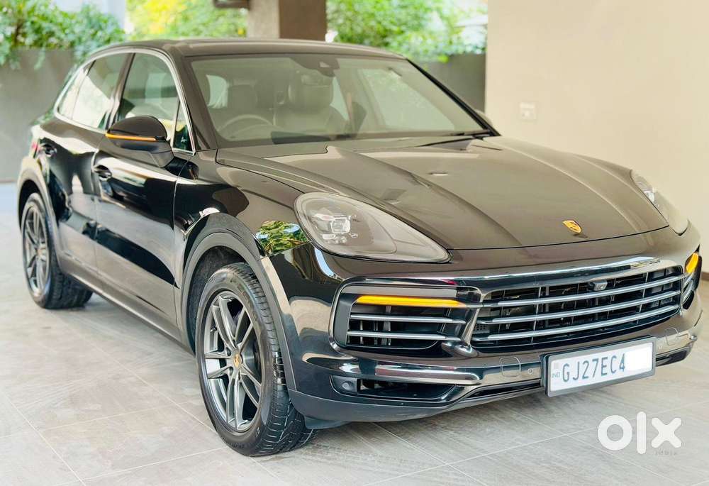 Porsche Cayenne Base, 2023, Petrol