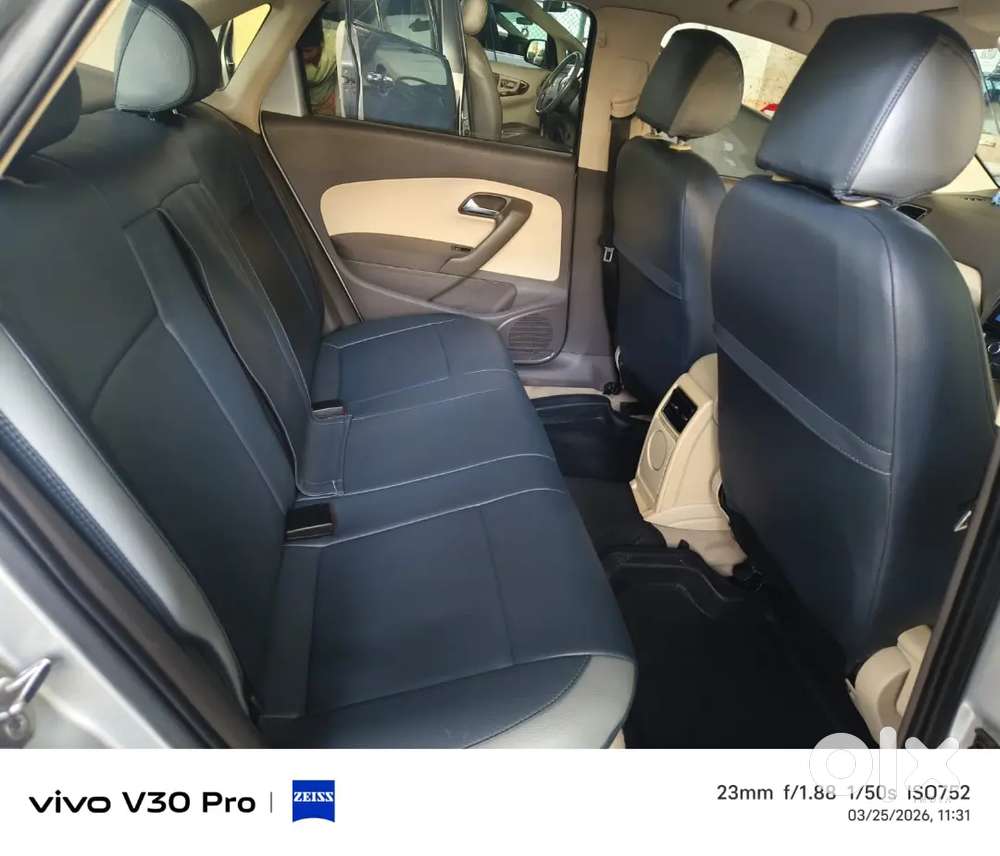 Volkswagen Vento 2012  Excellent Condition  Premium Sedan