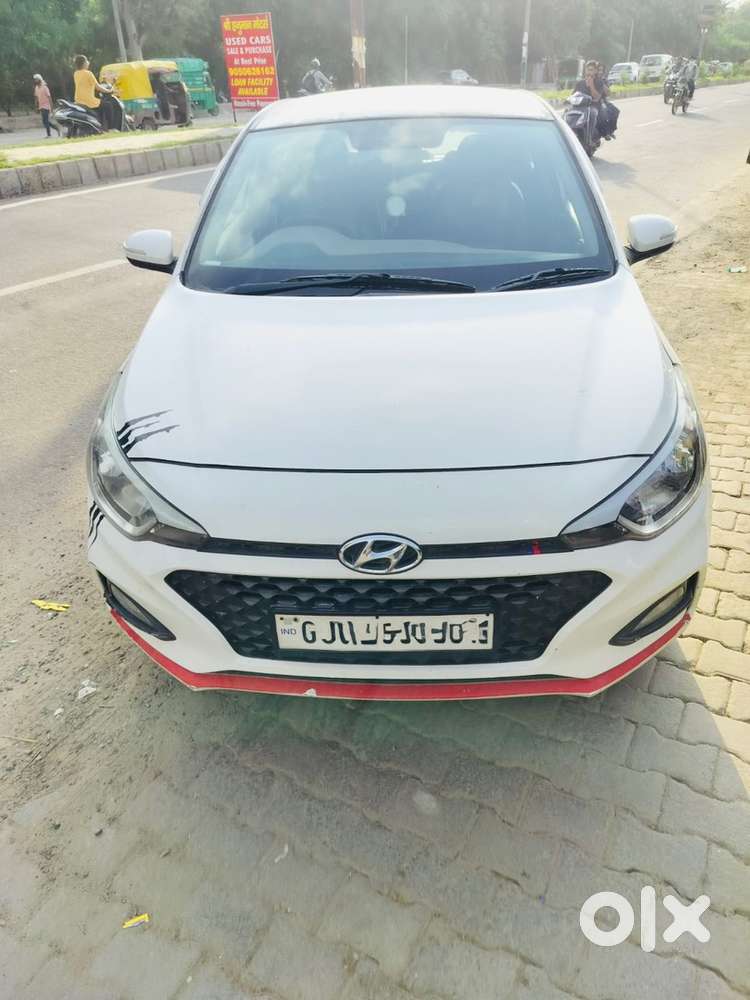 Hyundai I20 Sportz Petrol 2018