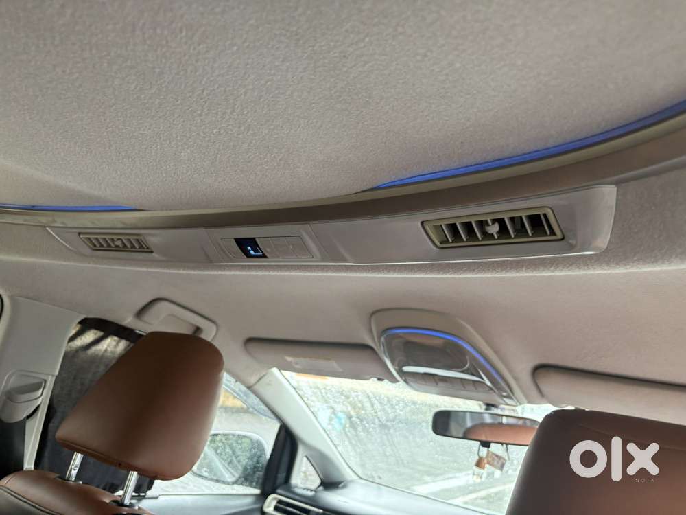 Toyota Innova Crysta 2.8 Zx At, 2017, Diesel