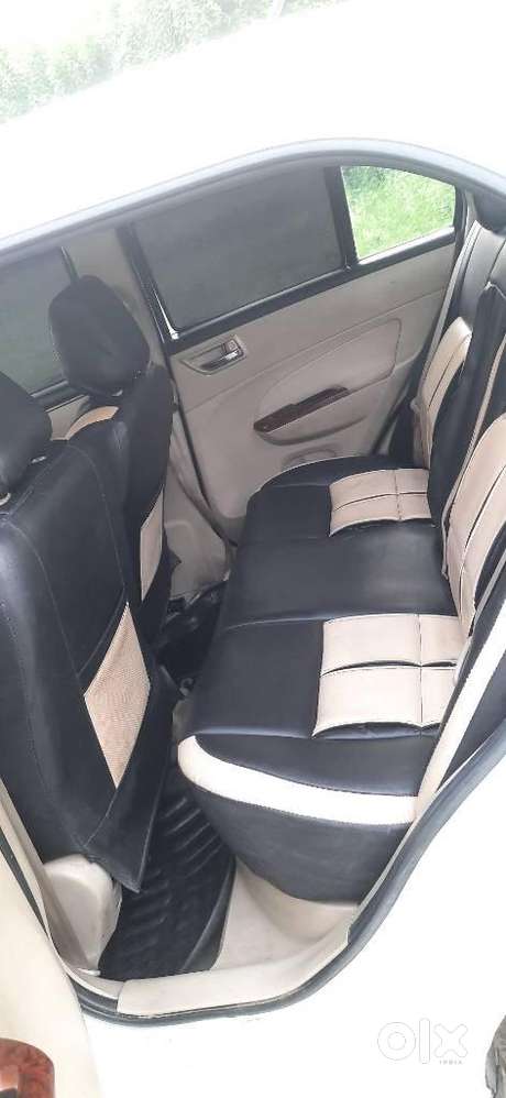 Maruti Suzuki Swift Dzire Vxi Regal Limited Edition Mt, 2012, Petrol