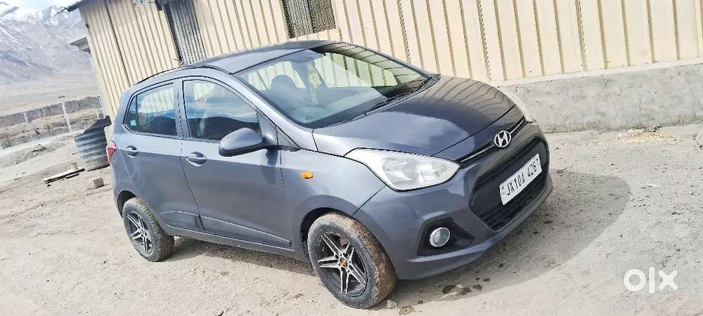 Hyundai Grand I10 2015 Petrol 74000 Km Driven