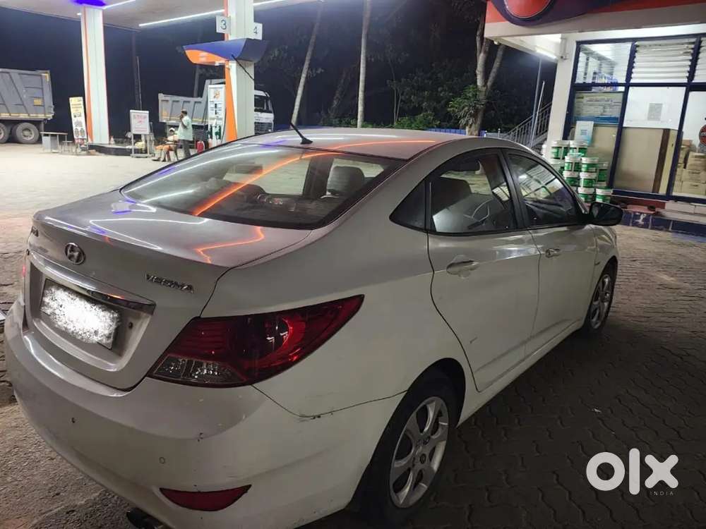 Hyundai Verna Crdi Sx 2012 Diesel Manual