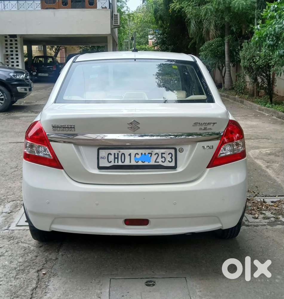 Maruti Suzuki Swift Dzire 1.2 Vxi Bsiv, 2014, Diesel