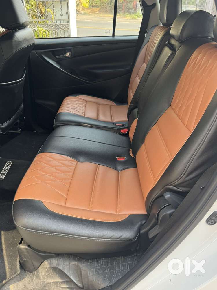 Toyota Innova Crysta 2.4 Gx Limited Edition At 8 Str, 2021, Diesel