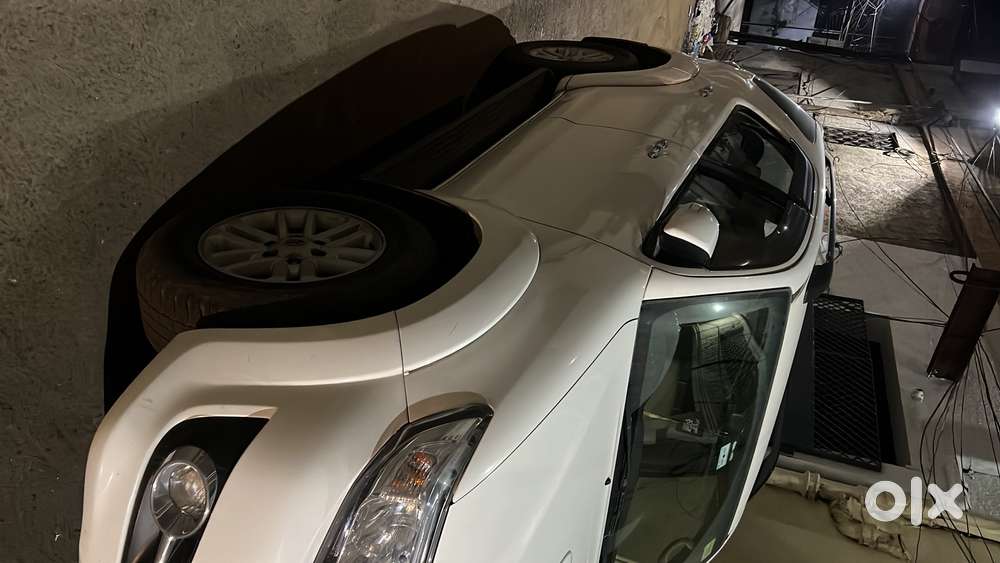 Toyota Fortuner 2015
