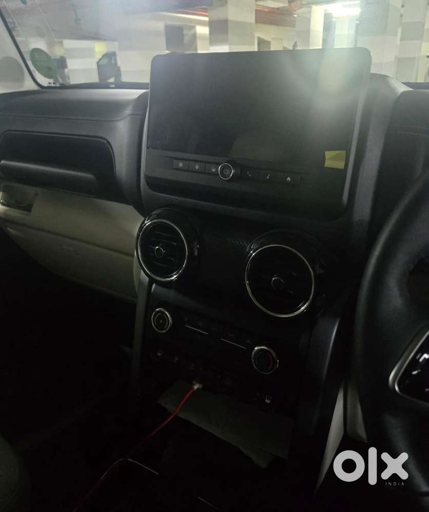 Mahindra Thar Roxx Ax7 L Diesel At 2wd, 2025, Diesel