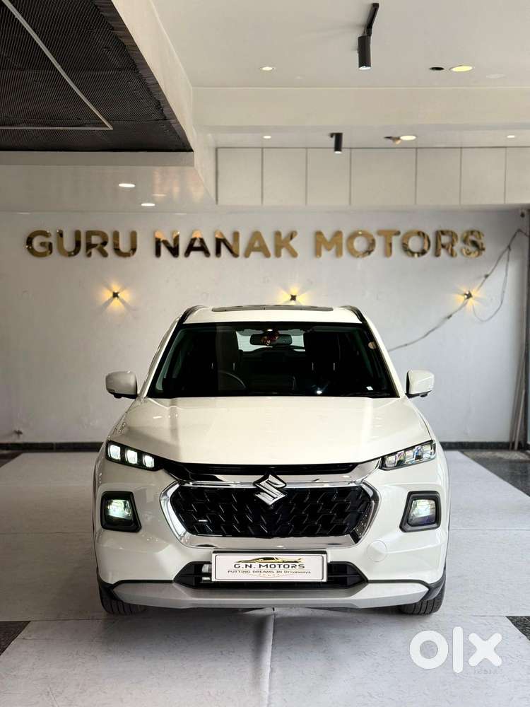 Maruti Suzuki Grand Vitara 1.5 Alpha Smart Hybrid At, 2022, Petrol