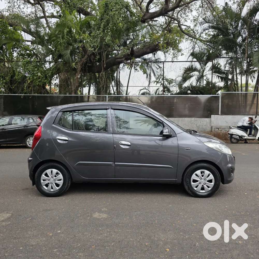 Hyundai I10 Sportz 2011 July.