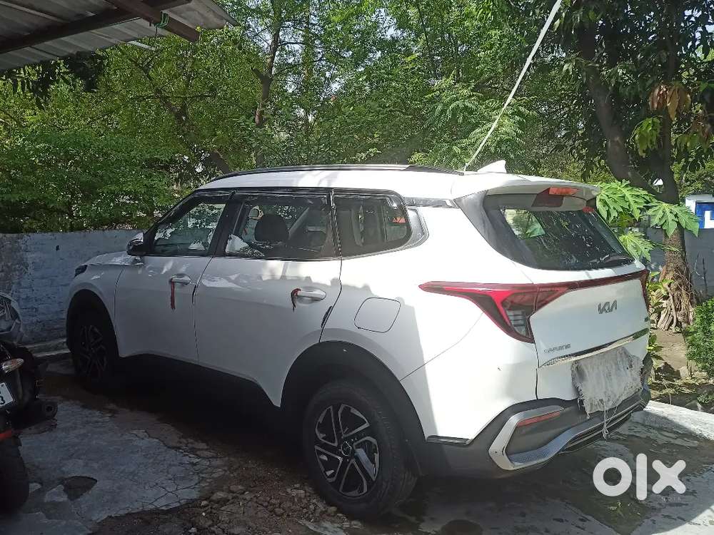 Kia Carens 2022 Petrol 21369 Km Driven