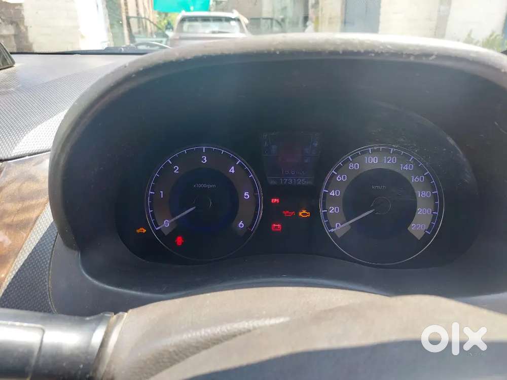 Hyundai Verna Crdi Manual 2012