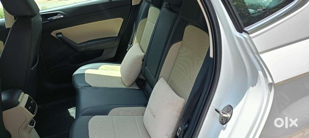 Skoda Slavia 1.5 Tsi Style, 2023, Petrol