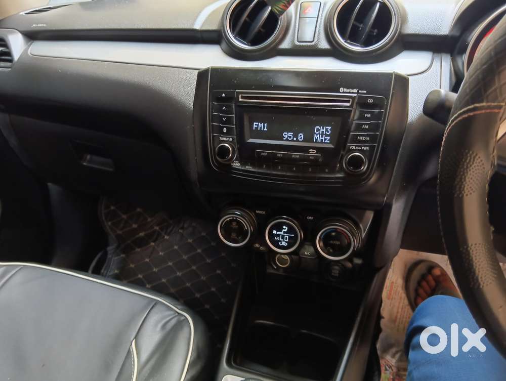 Maruti Suzuki Swift Vvt Zxi, 2021, Petrol