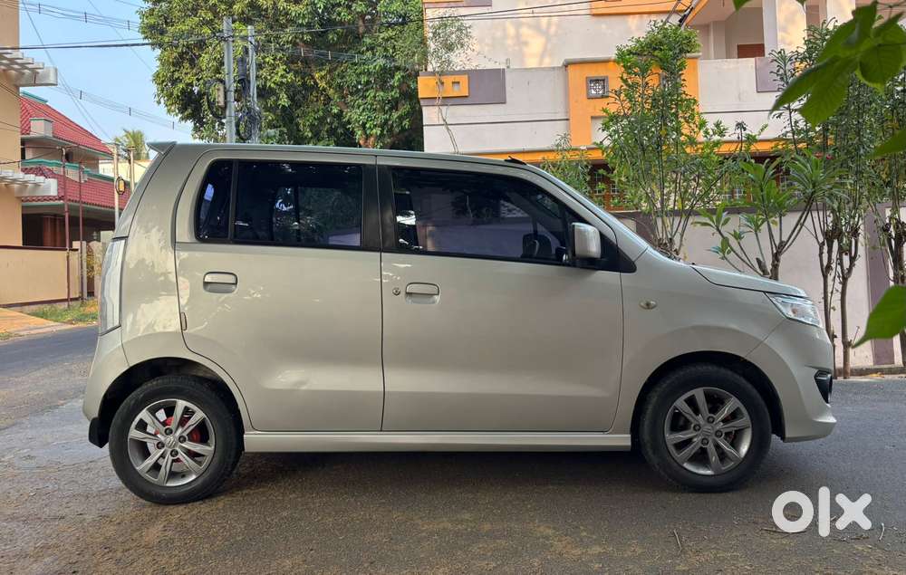 Maruti Suzuki Wagon R Amt Vxi Plus, 2017, Petrol