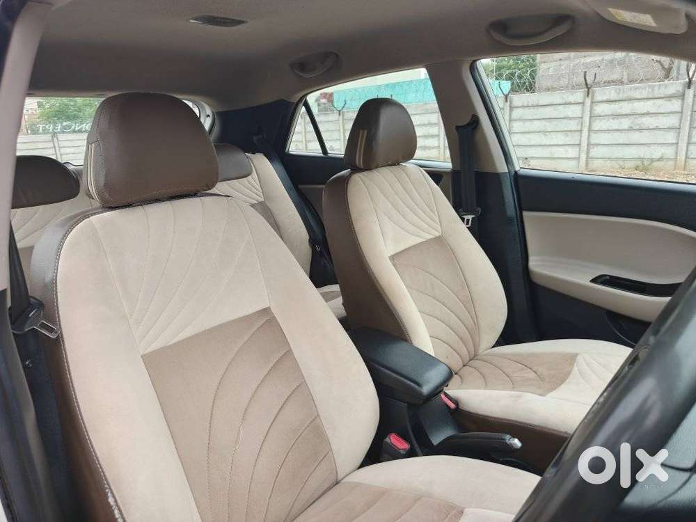 Hyundai Elite I20 Sportz (o) 1.4, 2017, Diesel