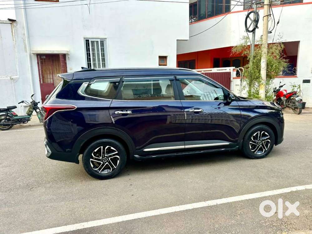Kia Carens Luxury (o)1.5 Diesel At 7 Str, 2022, Diesel
