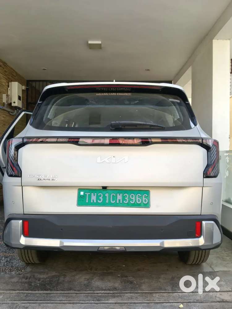 Kia Carens Clavis Ev 2025 Electric 3500 Km Driven