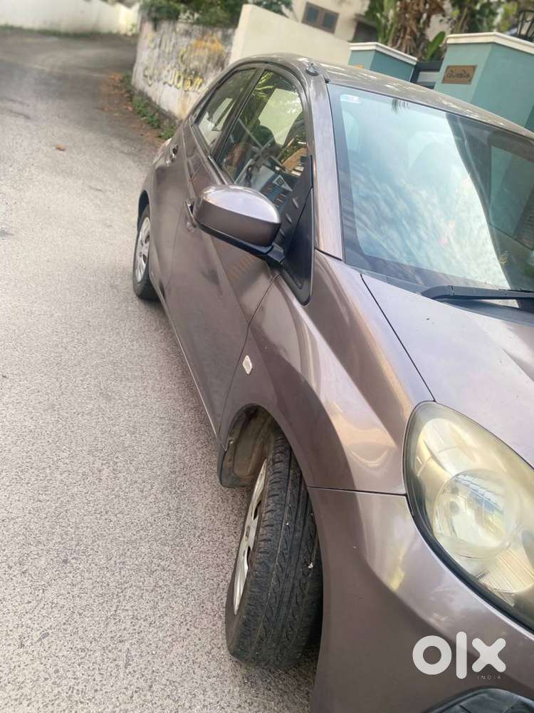 Honda Brio Petrol 2013 Car