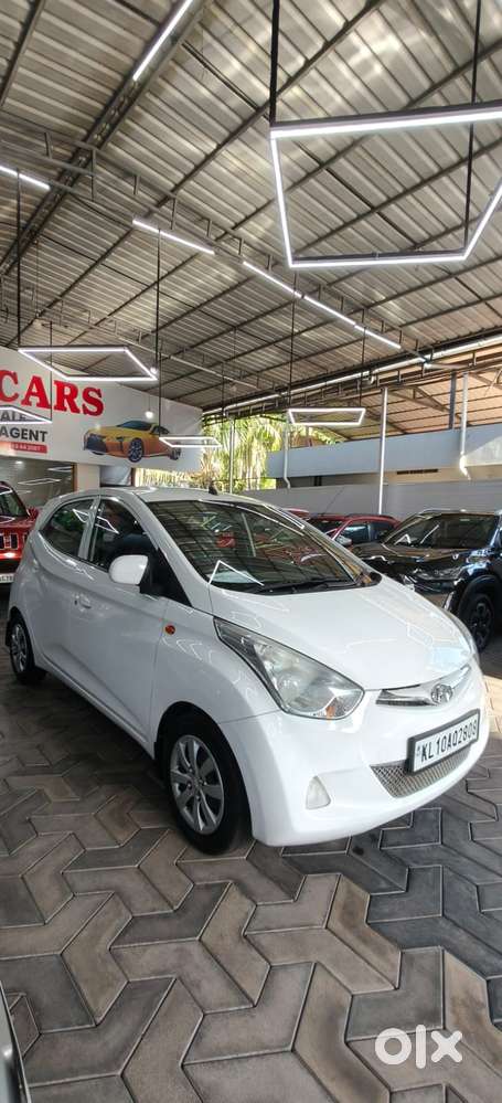 Hyundai Eon Magna +, 2013, Petrol