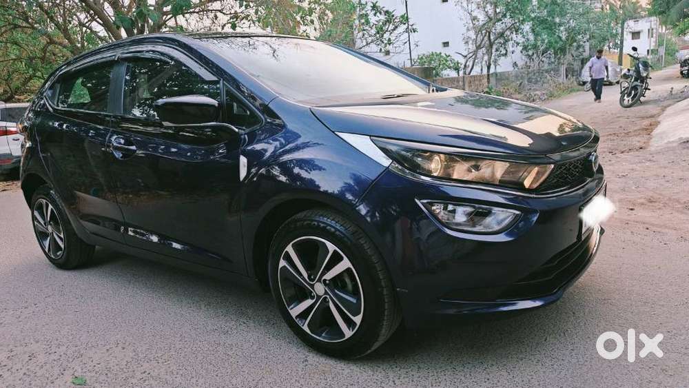Tata Altroz 1.2 Xz Plus I-turbo Petrol Dark Edition, 2024, Petrol