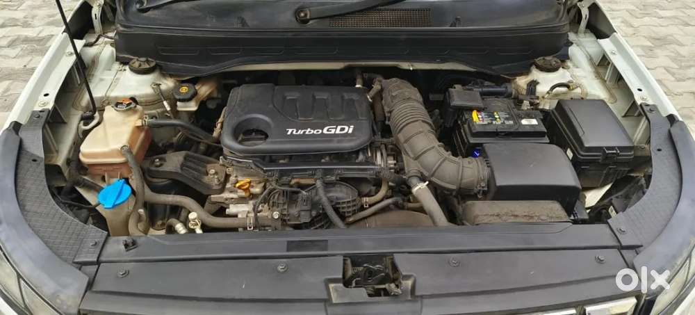 Hyundai Venue 1.0 Sx (o) Turbo Dct, 2023, Petrol